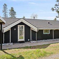 Vakantiehuis "Nonni" - 150m from the sea