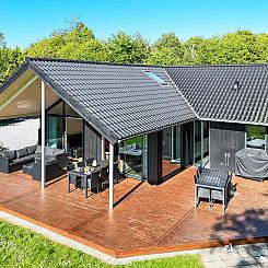 Vakantiehuis "Erlinda" - 300m from the sea