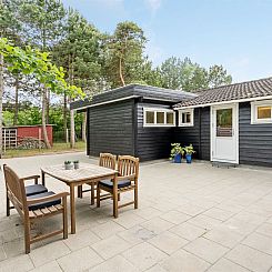 Vakantiehuis "Nannah" - 250m from the sea