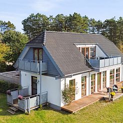 Vakantiehuis "Elmeri" - 200m from the sea