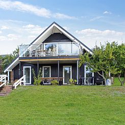 Vakantiehuis "Rawald" - 200m from the sea