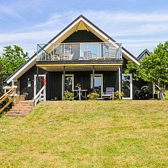 Vakantiehuis "Rawald" - 200m from the sea