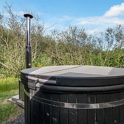 Vakantiehuis "Willi" - 600m from the sea