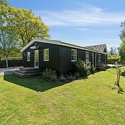 Vakantiehuis "Asta" - 1km from the sea