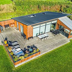 Vakantiehuis "Ljupka" - 800m from the sea