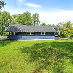 Vakantiehuis "Frauke" - 1km from the sea