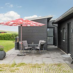 Vakantiehuis "Alyna" - 200m from the sea