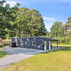 Vakantiehuis "Uma" - 1.5km from the sea