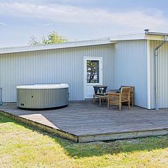 Vakantiehuis "Myriam" - 50m from the sea