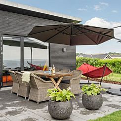 Vakantiehuis "Alyna" - 200m from the sea