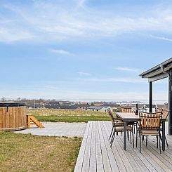 Vakantiehuis "Ferdine" - 1.5km from the sea