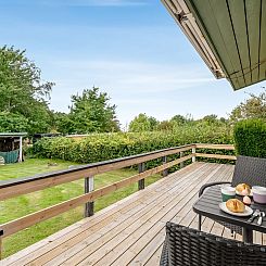 Vakantiehuis "Ayo" - 200m from the sea