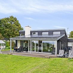 Vakantiehuis "Nilson" - 50m from the sea