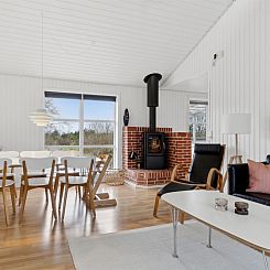 Vakantiehuis "Rik" - 2km from the sea