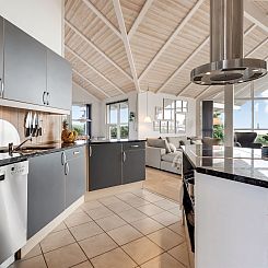 Vakantiehuis "Elspeth" - 25m from the sea