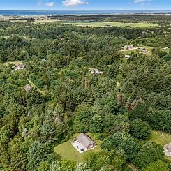 Vakantiehuis "Alkil" - 1.7km from the sea