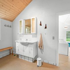 Vakantiehuis "Benthe" -  from the sea