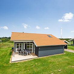 Vakantiehuis "Aurelie" -  from the sea