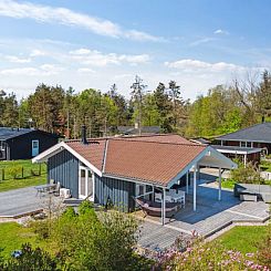 Vakantiehuis "Harald" - 300m from the sea
