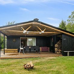 Vakantiehuis "Botwith" - 400m from the sea