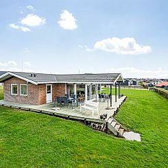 Vakantiehuis "Kirsa" - 200m to the fjord