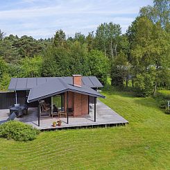 Vakantiehuis "Skjold" - 600m from the sea