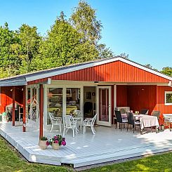 Vakantiehuis "Viktoria" - 500m from the sea