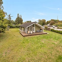 Vakantiehuis "Henninge" - 300m from the sea