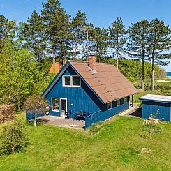 Vakantiehuis "Naina" - 200m from the sea