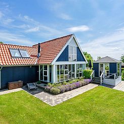 Vakantiehuis "Edvia" - 700m to the fjord