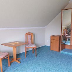 Appartement Nette Wohnung mit Garten, Grill und Pool