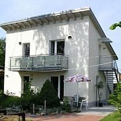 Appartement Moderne Erdgeschoss-Wohnung mit Terrasse