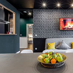 Appartement für acht Erwachsene und zwei Kinder