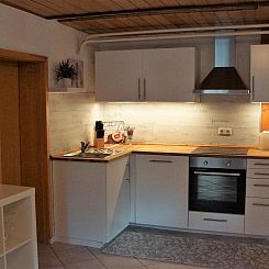 Appartement Geräumige Ferienwohnung im Untergeschoss