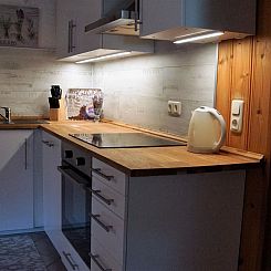 Appartement Geräumige Ferienwohnung im Untergeschoss