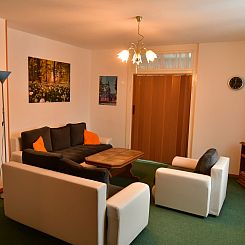 Appartement Große und moderne Ferienwohnung im Erdgeschoss