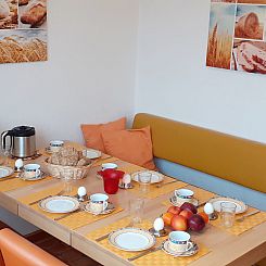 Appartement Großzügige Wohnung mit Bergblick im Haus Hopfe