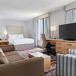 DoubleTree by Hilton Philadelphia Center City