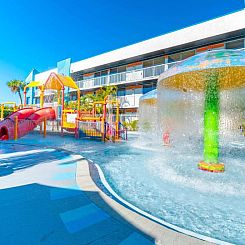 Flamingo Waterpark Resort