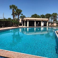 Laguna Villas