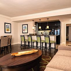 Wyndham Vacation Resorts Royal Garden at Waikiki