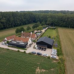 Lozer Lodge