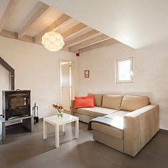 Lozer Lodge