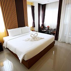 Breezotel - SHA Certified