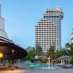 The Royal Paradise Hotel & Spa - SHA Plus