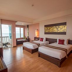Grand Pacific Sovereign Resort & Spa
