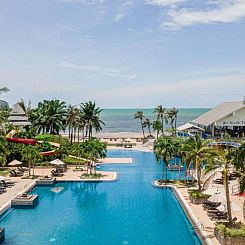 Novotel Hua Hin Cha-Am Beach Resort & Spa - SHA Plus Certifi