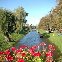 Appartement in Friedrichstadt mit Garten