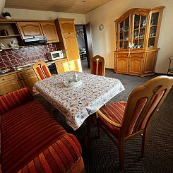 Appartement Geräumige Ferienwohnung mit Garten und Grill
