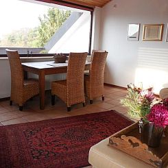 Appartement Exklusive Ferienwohnung mit Loggia am Waldrand